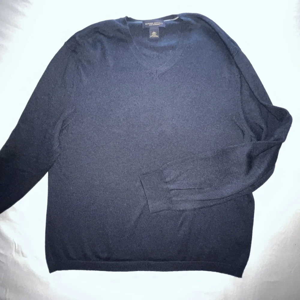 Banana Republic Silk Cashmere Sweater‎ Men's L Blue Navy V-Neck